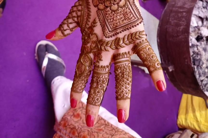 Designer mehendi