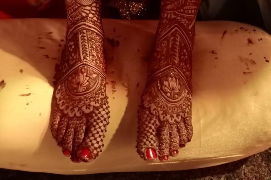 Bridal mehendi foot