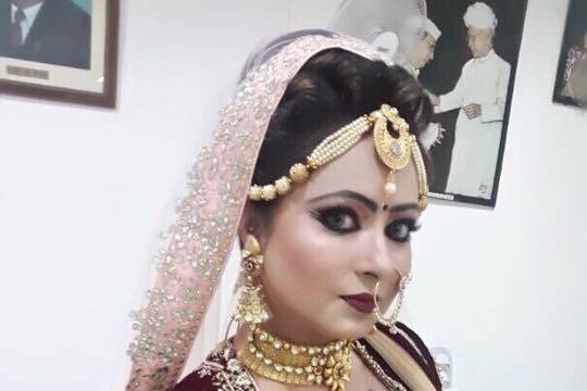 Bridal makeup