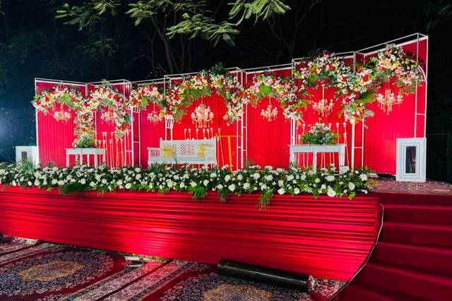Stage decor