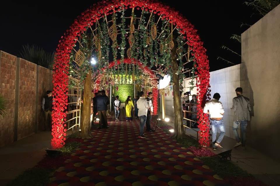 Entrance decor