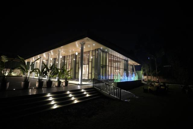 Banquet hall