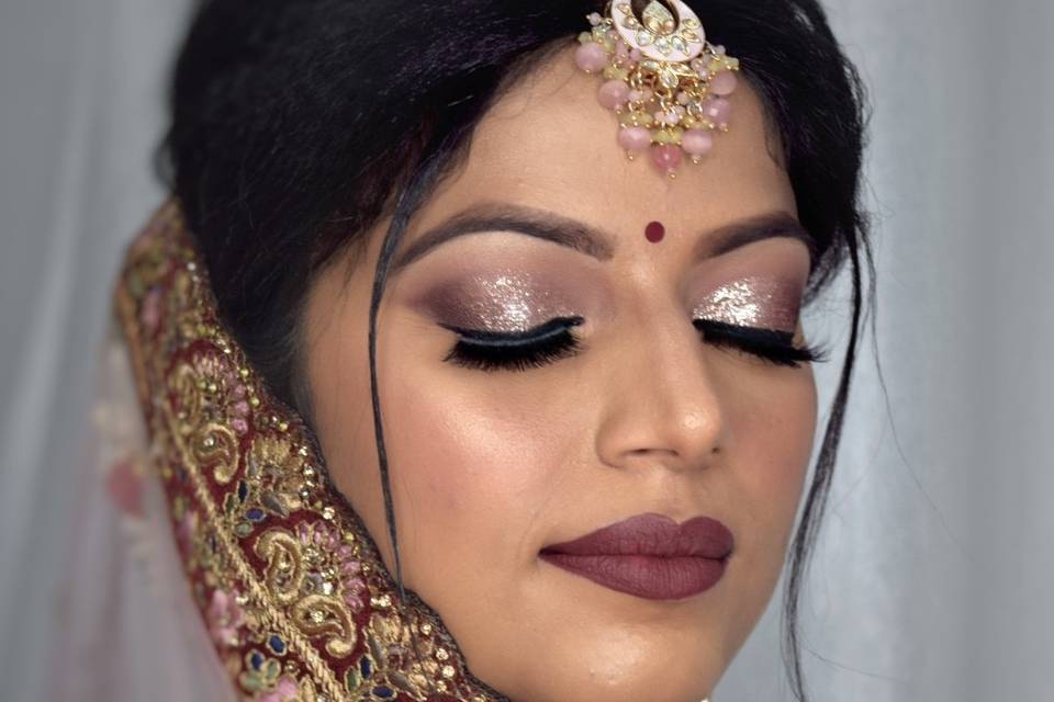 Aas Gulati Makeup