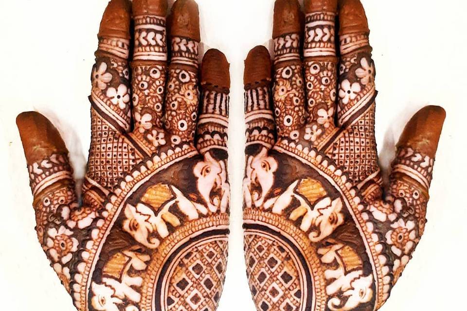 Nikeeta.mehandi_1627190520_2625386832146185646_13680505769