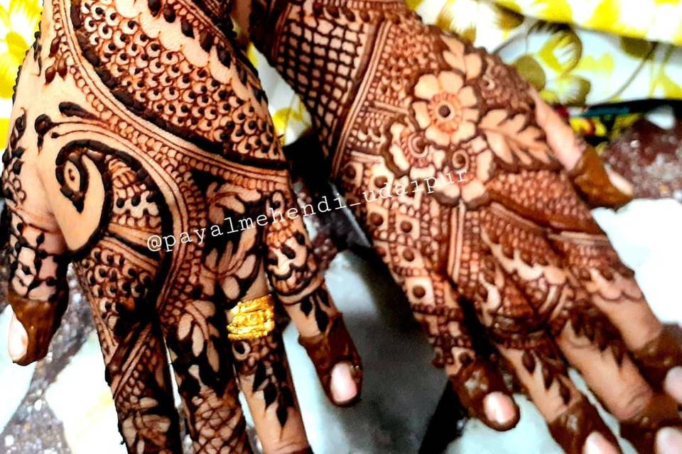 Nikeeta.mehandi_1629553601_2645209786069287652_13680505769