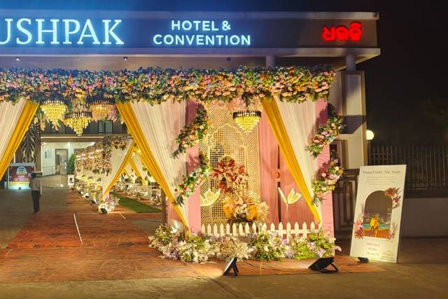 Entrance decor