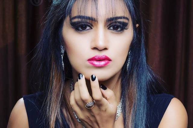 Mesmerize For Her - Hair, Skin, Spa & Makeup Institute