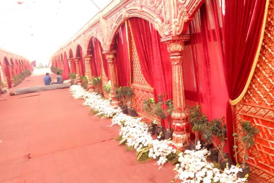 Entrance decor