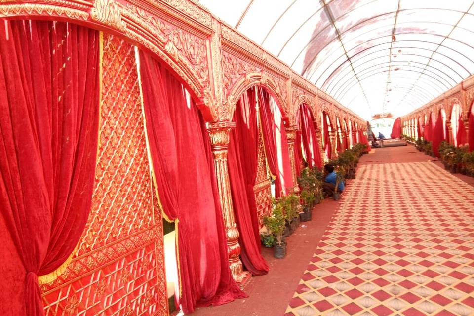 Entrance decor