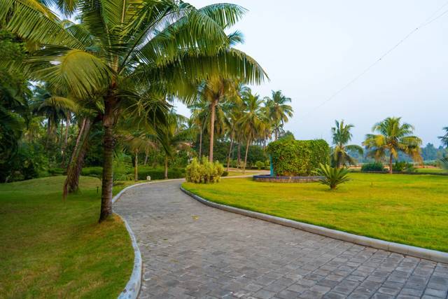 Tinton Adventure Resort