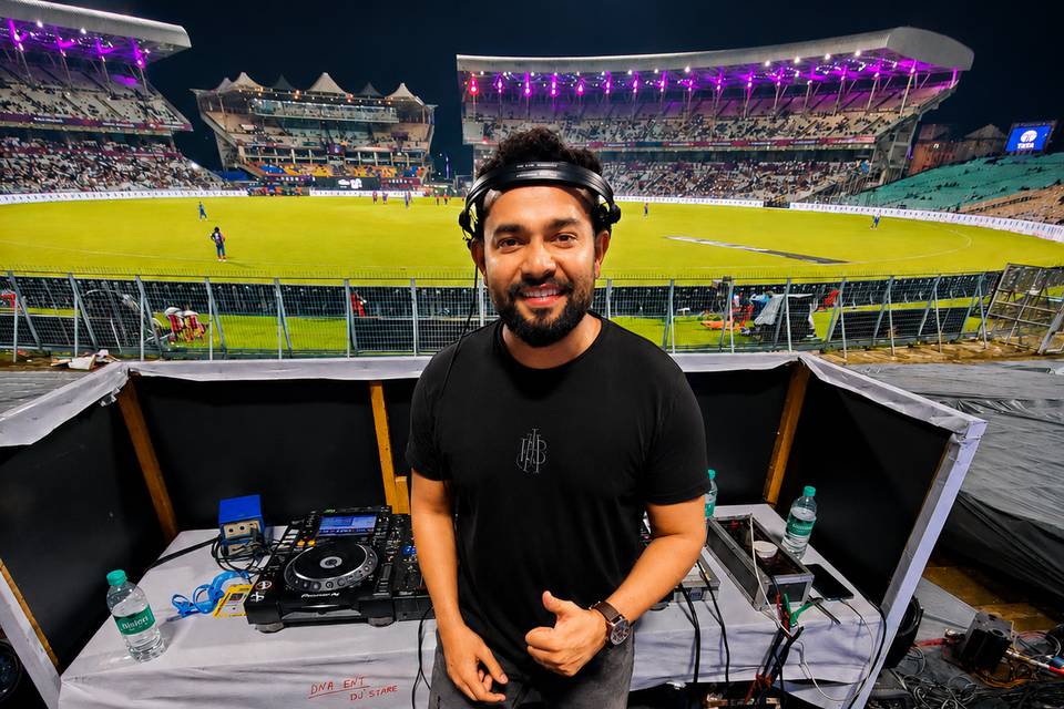 DJ Akash Bhuwania