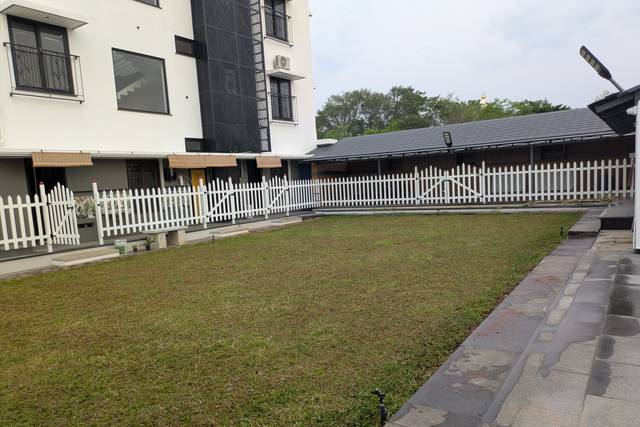 Lawn area