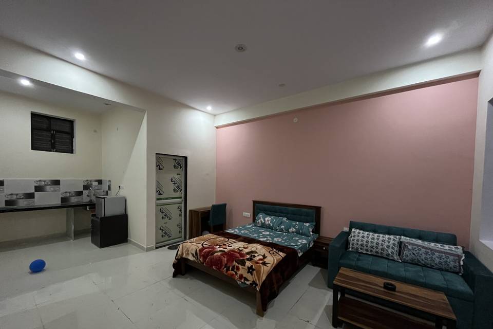 BEDROOM 1