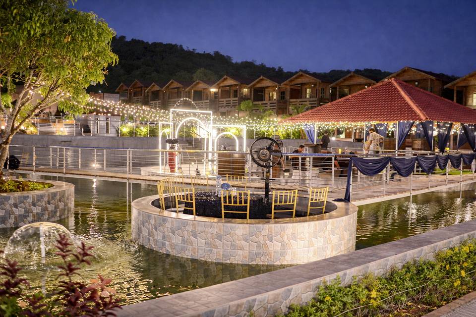 Axiom Resort Luxury Cottages, Arambol