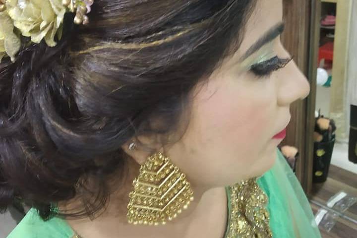 Payal Beauty Parlour