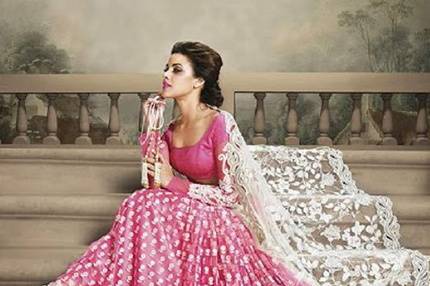 All About Lehenga Style Sarees – the Perfect Fusion Ethnic Wear