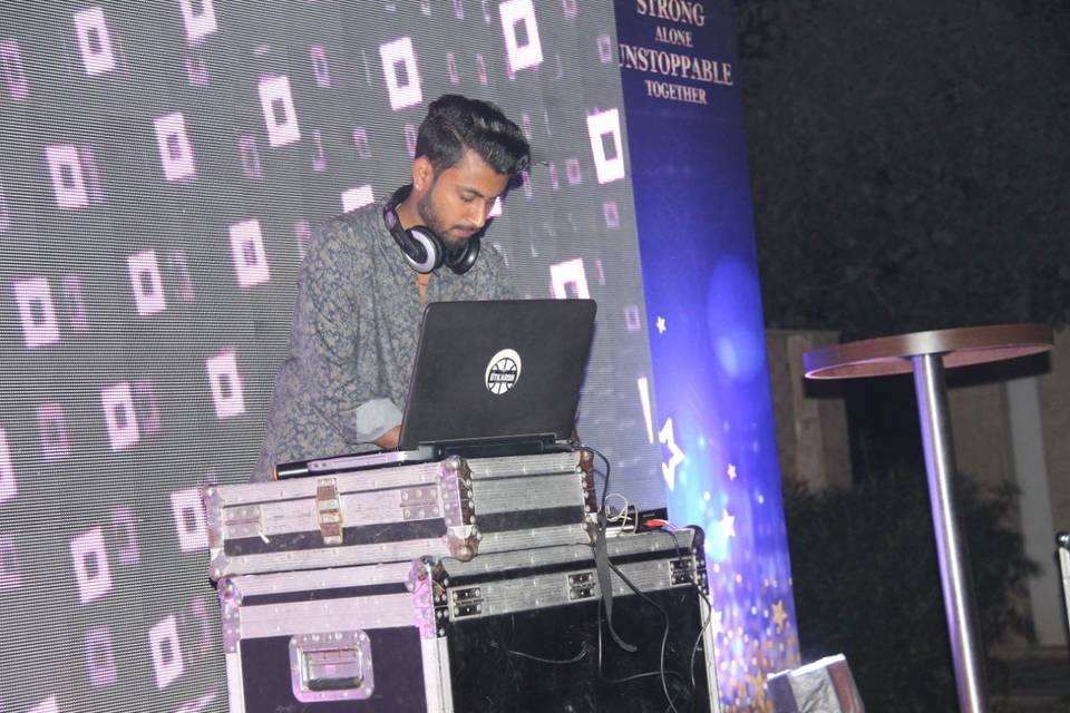 DJ Utkarsh