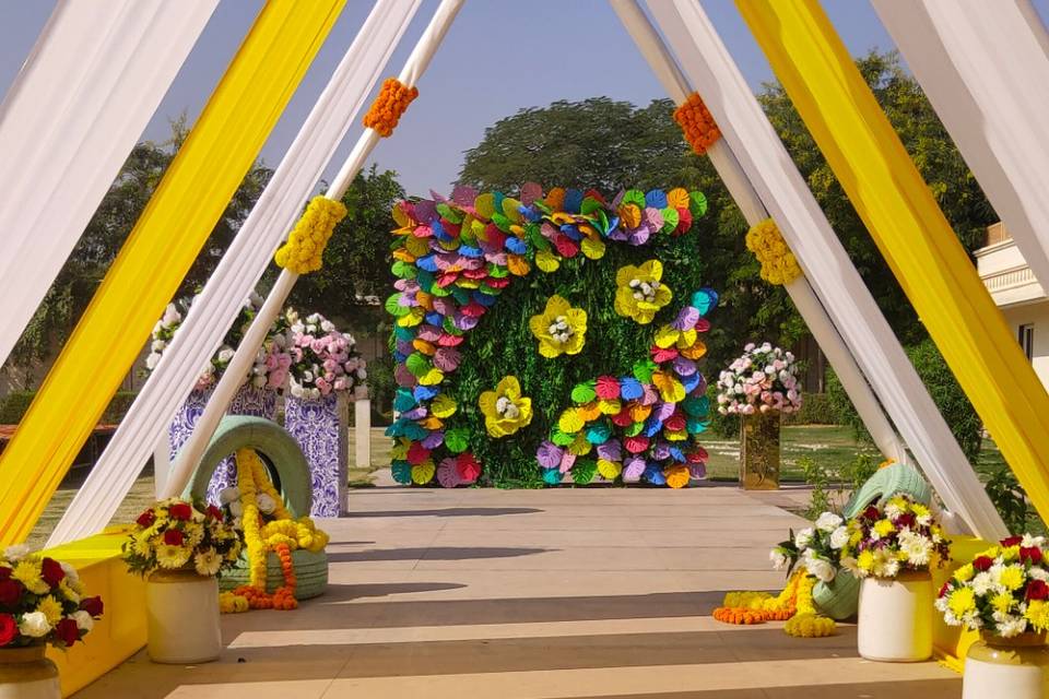 Entrance decor