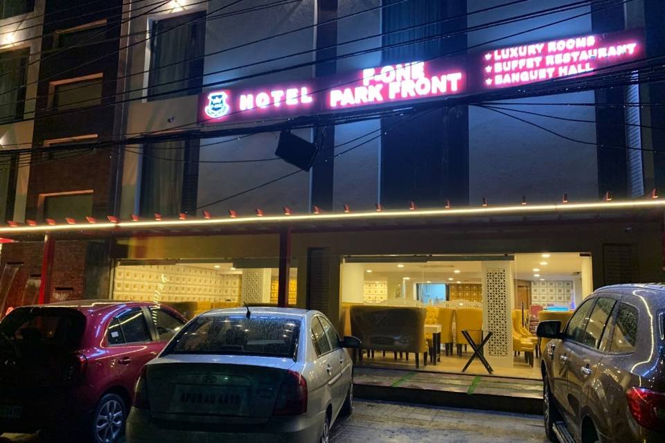 Hotel F One Park Front
