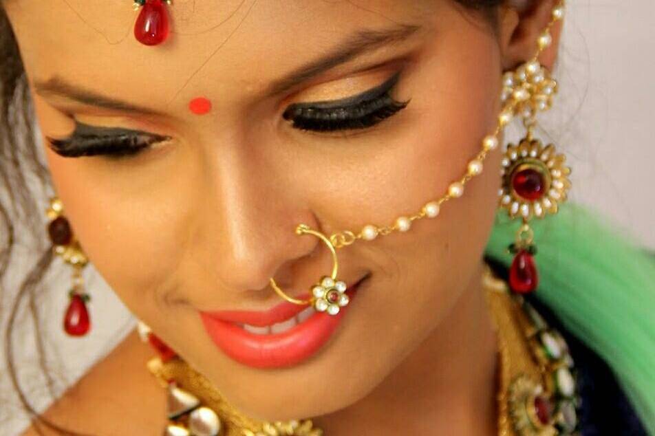 Wow Makeup Artist - Reena - Makeup Artist - Vashi - Weddingwire.in