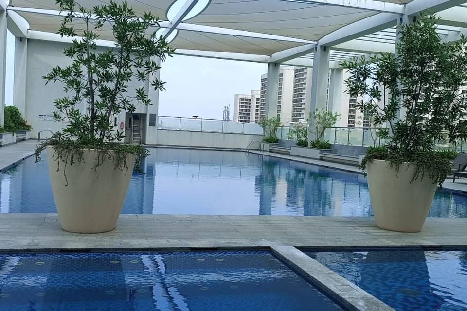 The Club- International City Sobha