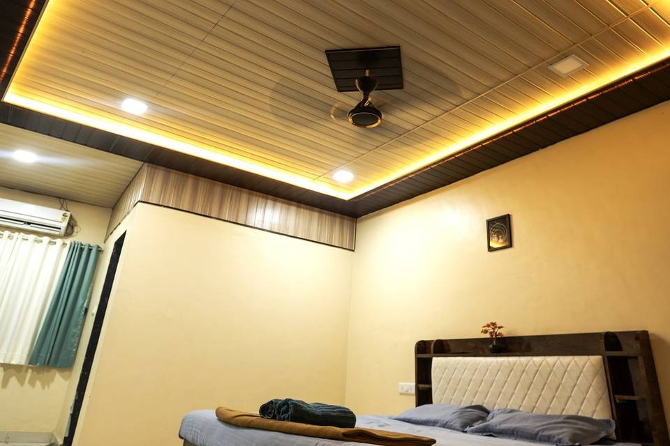Accommodation