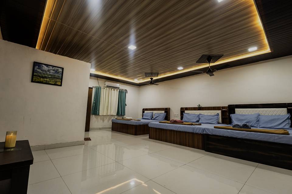 Accommodation