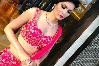 Shivani Makeovers, Dwarka