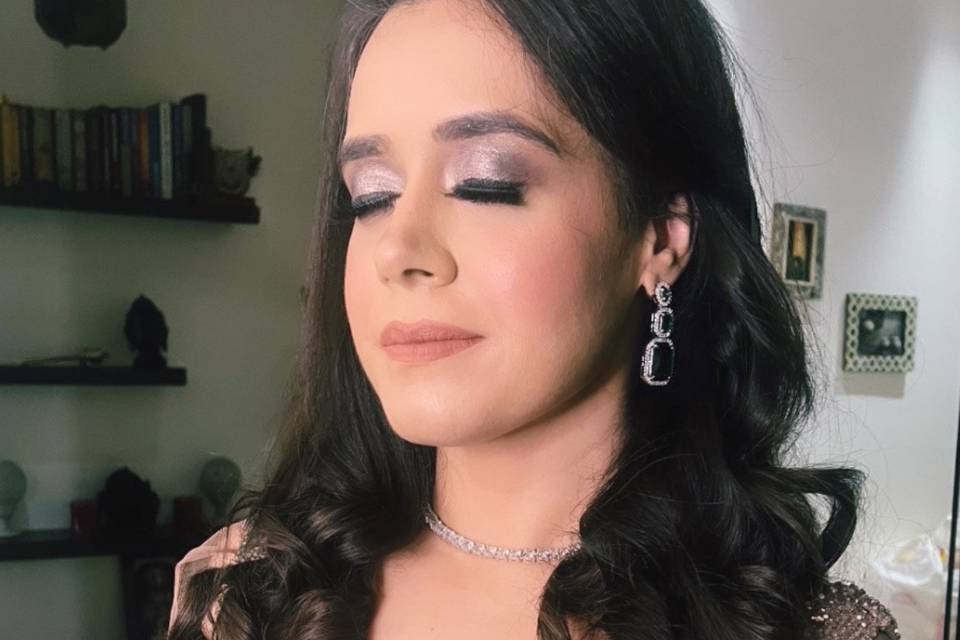 Makeup by Anisha Goyal