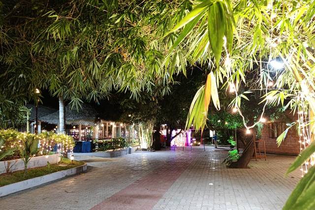 Entrance decor