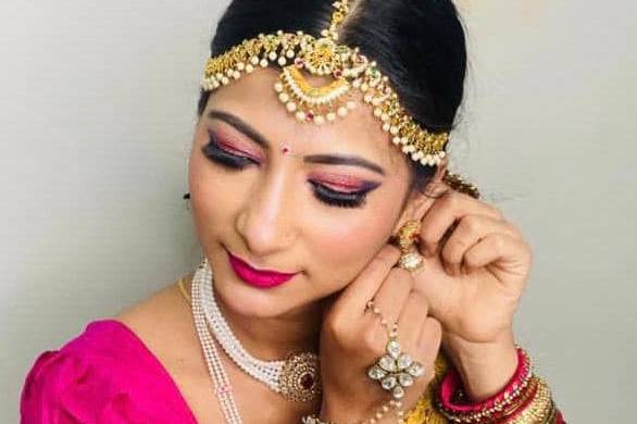 Jyoti Gupta Makeup And Mehandi Artist