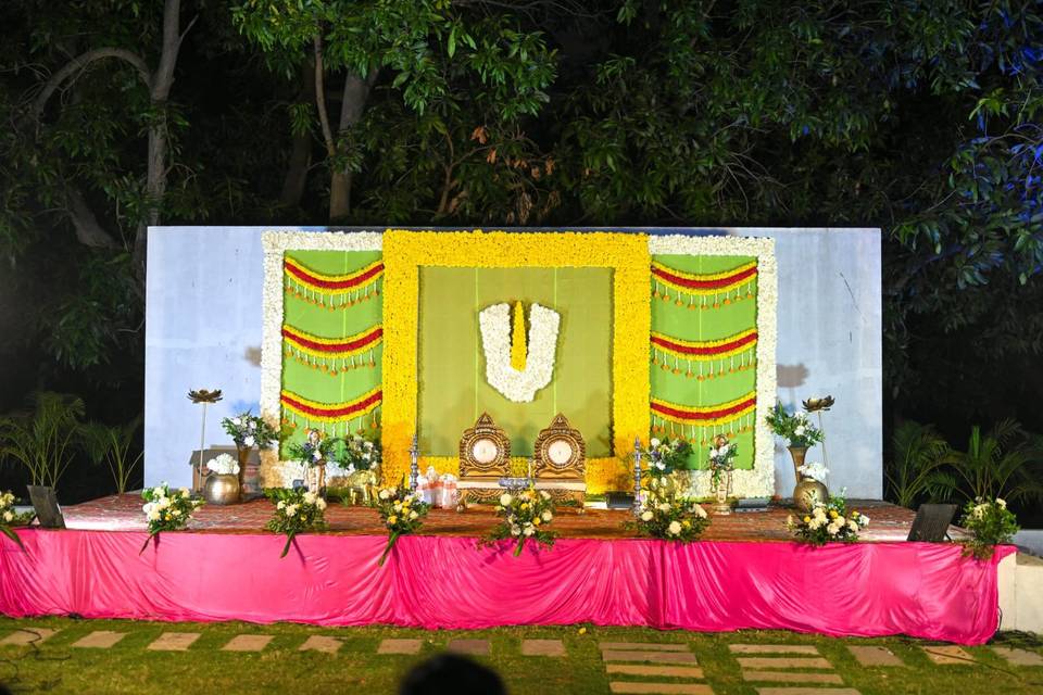 Stage decor