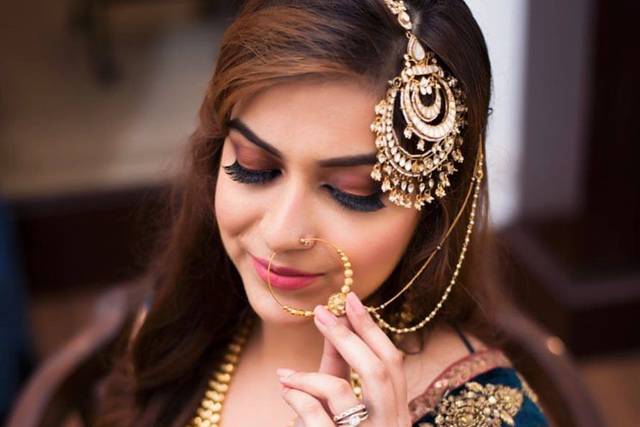 Bridal makeup