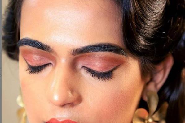 Makeup by Tanushree Jain