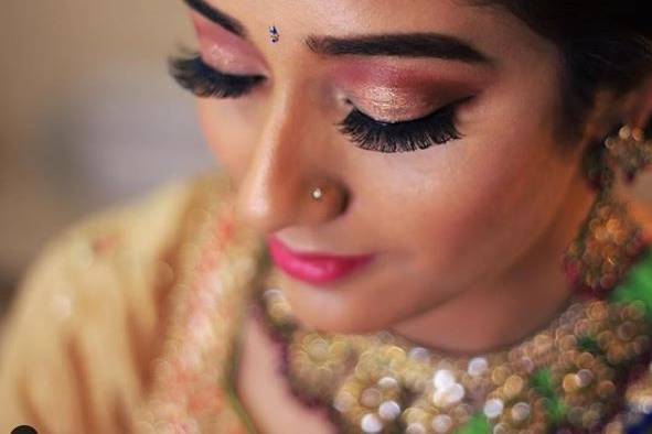 Makeup by Tanushree Jain