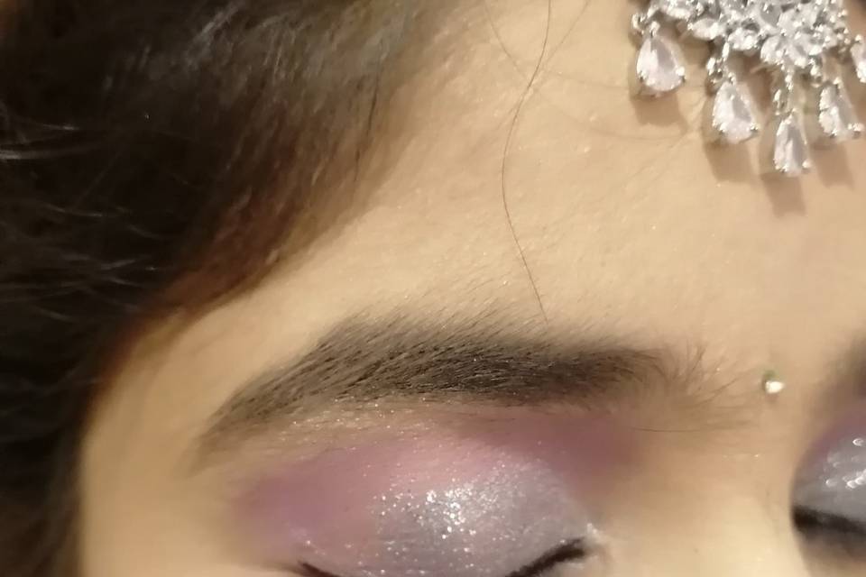 Party makeup