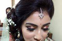Sangeeta Agarwal - Makeup Artist