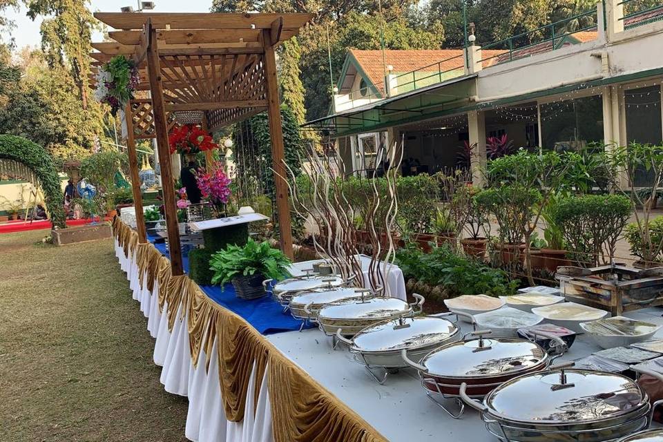 Outdoor Food Display