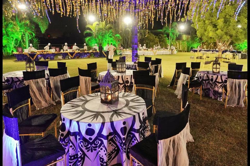 Evening Unfolds Weddings