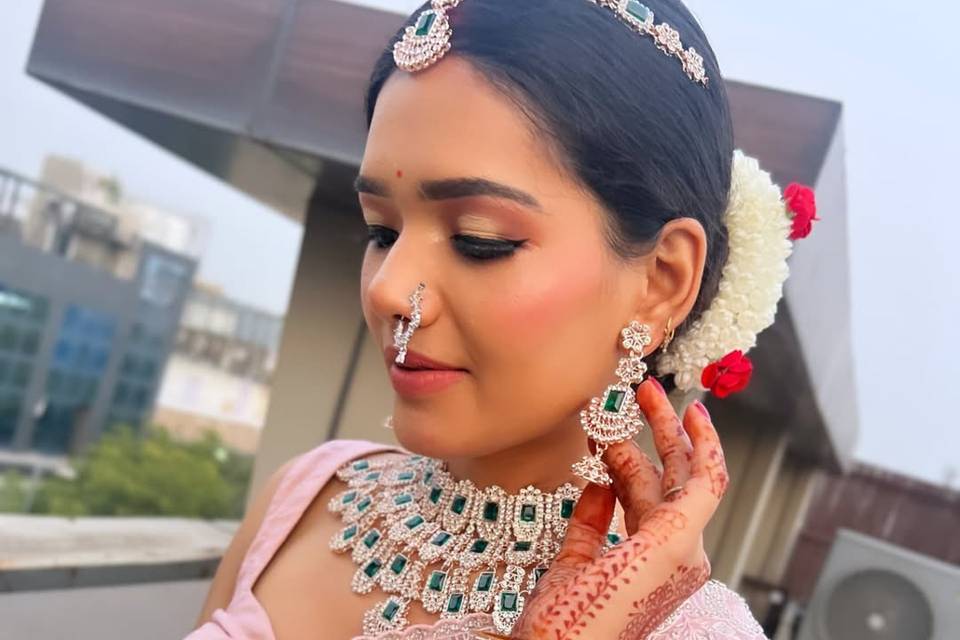 Party makeup