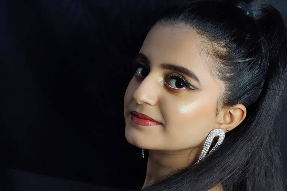 Party makeup