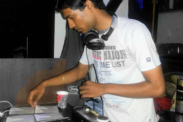 DJ MKD