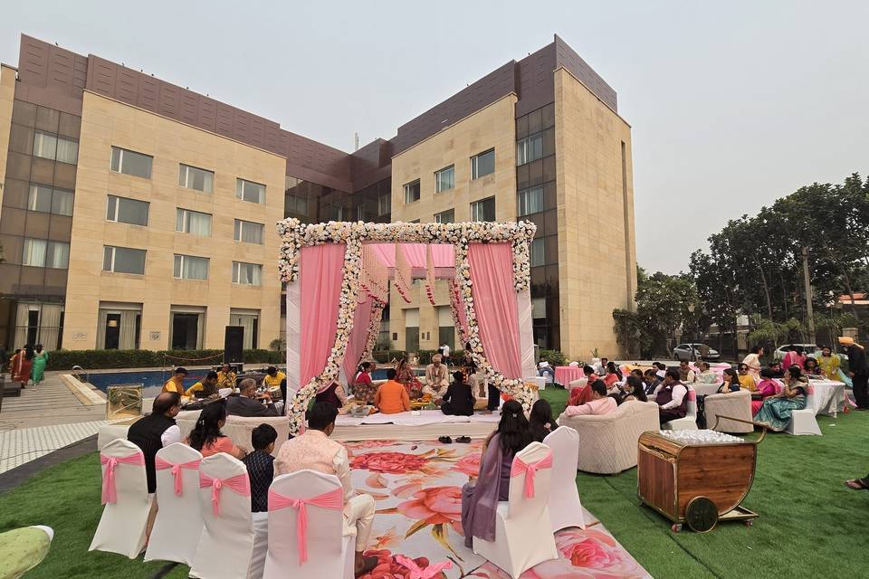 Fortune Park Orange, Gurgaon