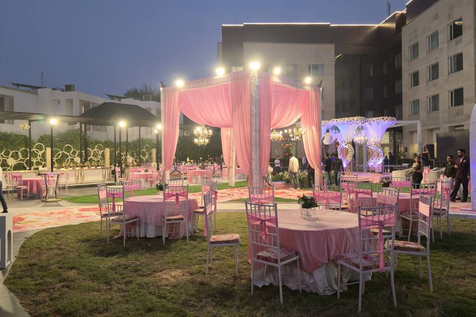 Fortune Park Orange, Gurgaon