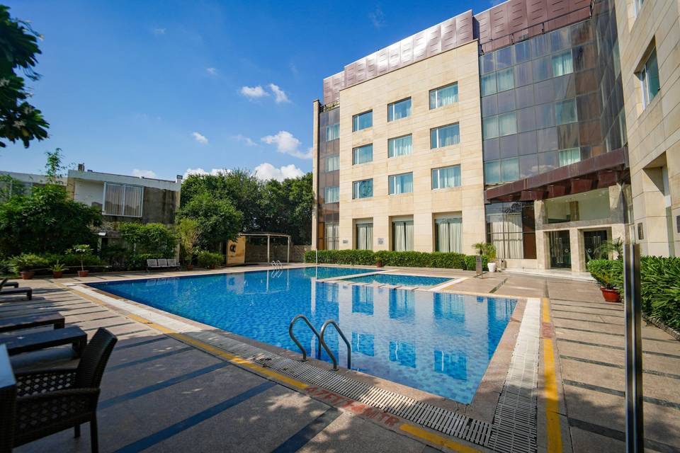 Fortune Park Orange, Gurgaon