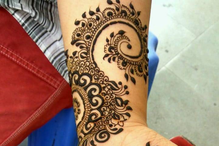 Bridal mehndi