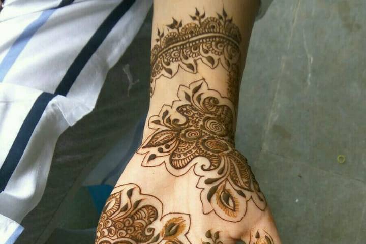 Bridal mehndi