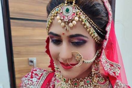 Bhavika Samani Makeup Artist