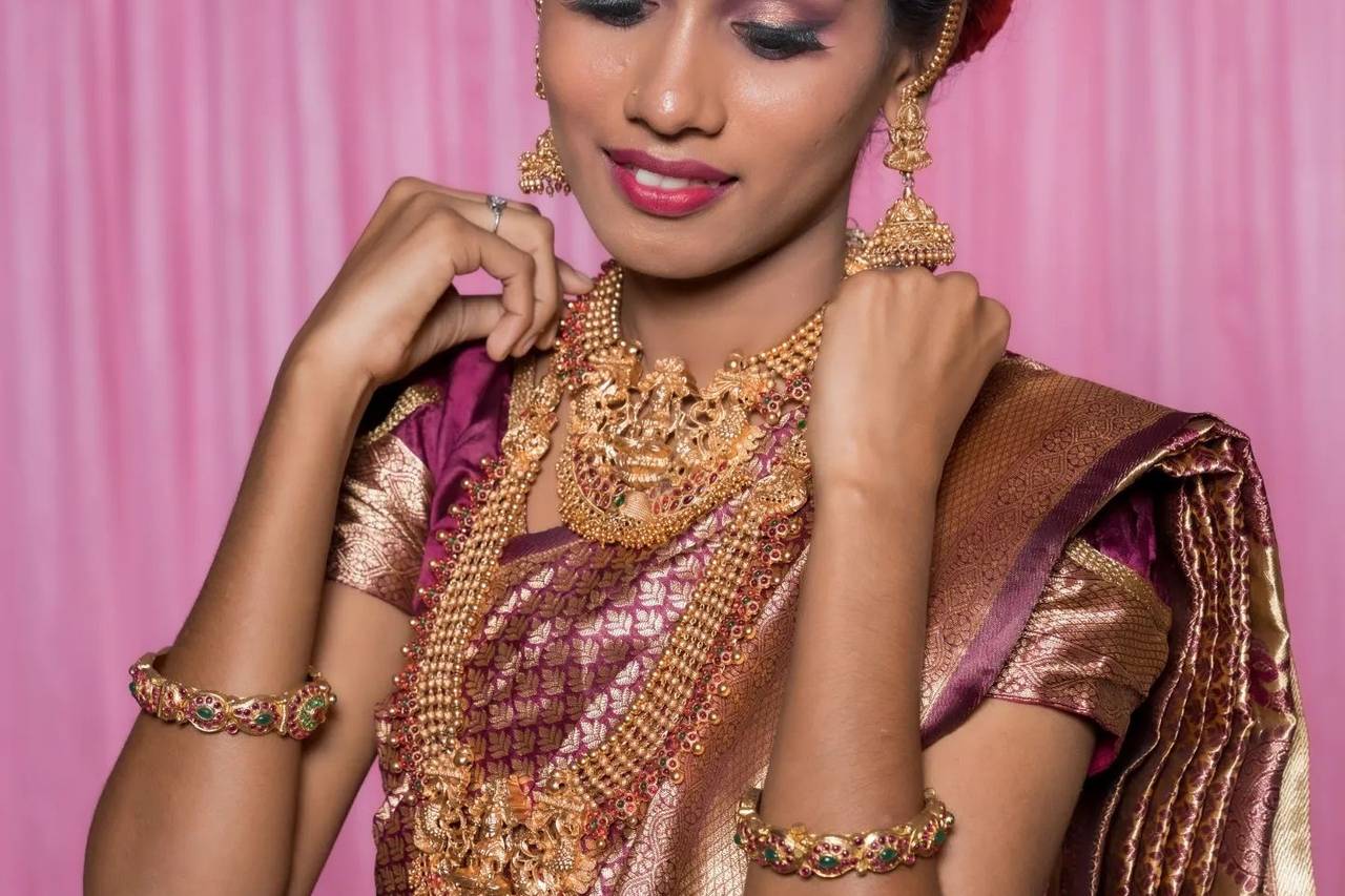 9 Popular Mehndi Artists in Chennai | Styles At Life