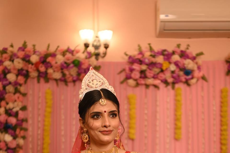 Traditional bengoli bride